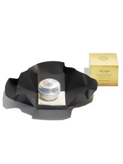 Shiseido Future Solution LX Total Protective Cream Broad Spectrum SPF 20 Sunscreen